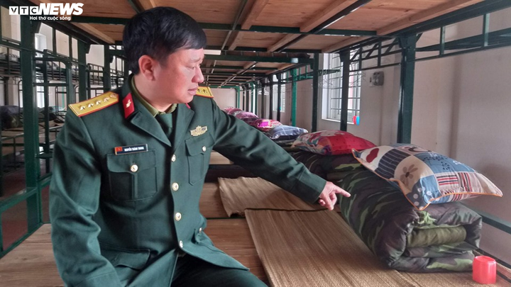 Cận cảnh nơi tiếp nhận hơn 300 người trở về từ Trung Quốc - 3