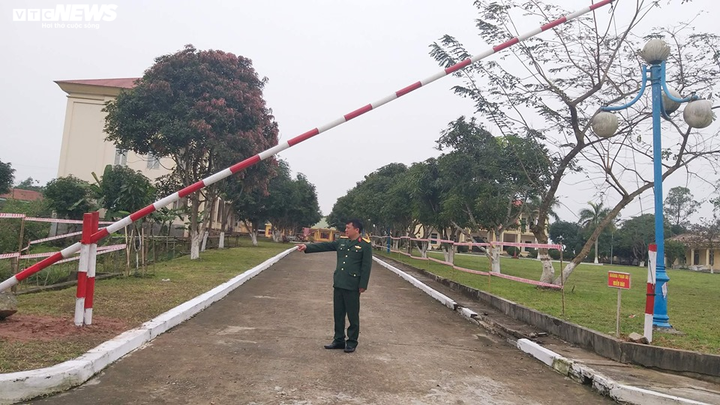 Cận cảnh nơi tiếp nhận hơn 300 người trở về từ Trung Quốc - 8