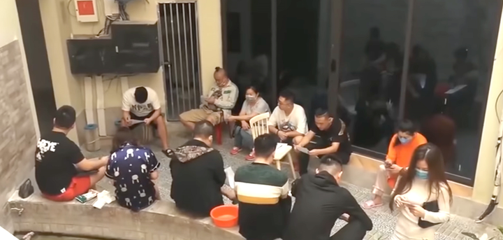 Giám sát y tế 16 người Trung Quốc lưu trú ‘chui’ tại Đà Nẵng - 1