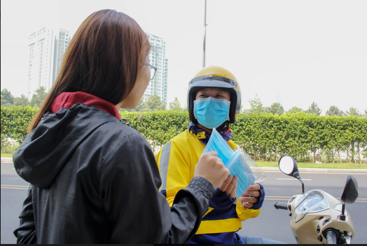 Chống dịch Corona: Hãng xe nghiêm túc, tài xế và khách hàng hưởng lợi - 3