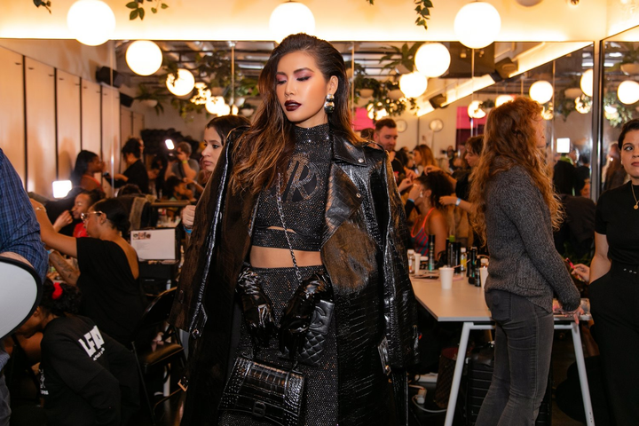 Minh Tú biến hóa với gu thời trang cá tính tại ‘New York Fashion Week’ - 5
