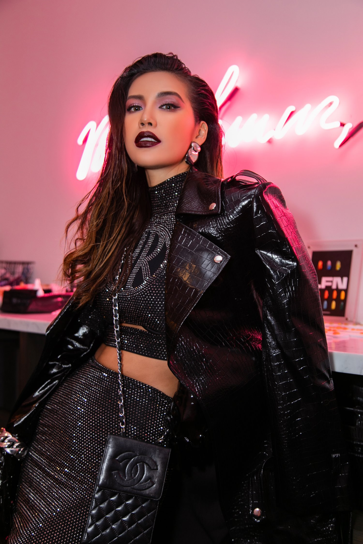 Minh Tú biến hóa với gu thời trang cá tính tại ‘New York Fashion Week’ - 7