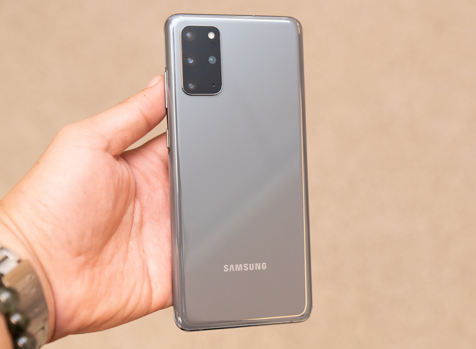 Cận cảnh bộ 3 Galaxy S20 mới trình làng của Samsung - 2