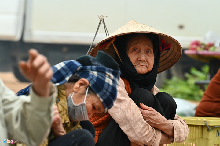 Chốt chặn 24/24h ở vùng dịch Covid-19 tại Vĩnh Phúc - 4