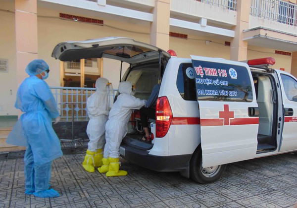 TP.HCM: Cách ly tàu đến từ vùng dịch Covid-19 - 1