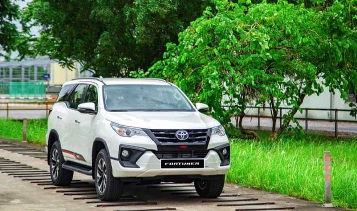 10 xe bán chạy nhất Việt Nam tháng 1/2020, xe Hàn chiếm lĩnh bảng xếp hạng - 9