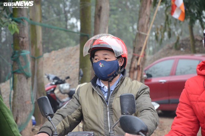 Ảnh: Cận cảnh bên trong 'tâm dịch' tại Vĩnh Phúc, nơi có hơn 10.000 dân bị cách ly hoàn toàn - 4