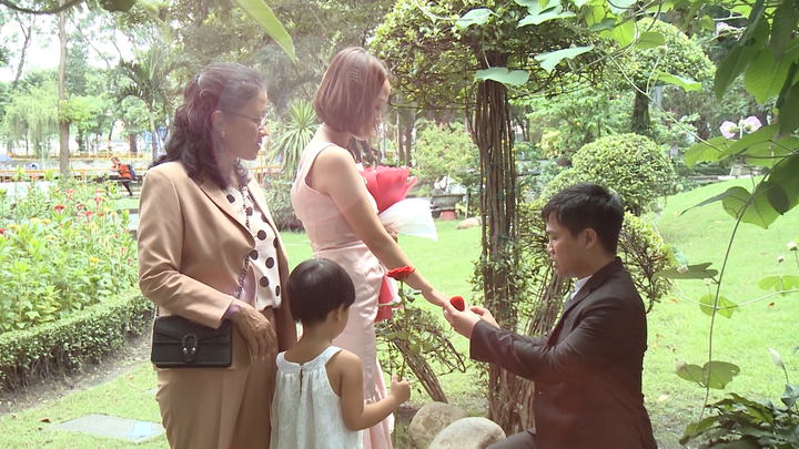 Miko Lan Trinh khóc nghẹn với chuyện tình của trai chưa vợ và mẹ đơn thân - 3