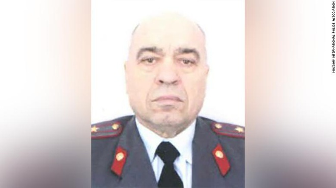 Cựu quan chức nhà tù Nga rút súng tự tử ngay giữa tòa - 1