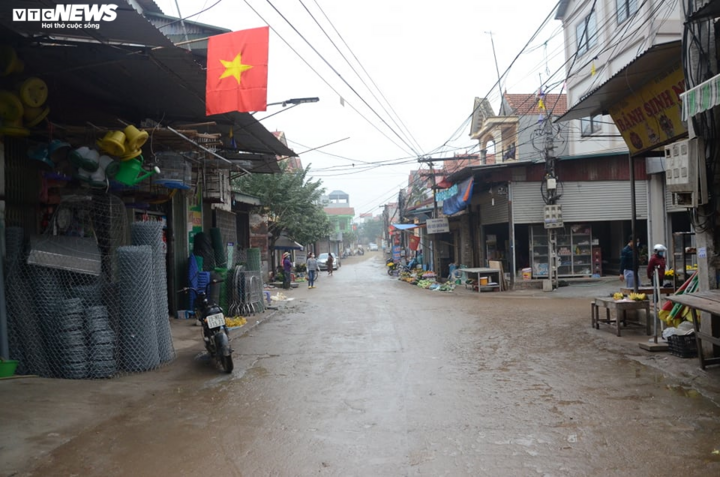 Ảnh: Cận cảnh bên trong 'tâm dịch' tại Vĩnh Phúc, nơi có hơn 10.000 dân bị cách ly hoàn toàn - 15