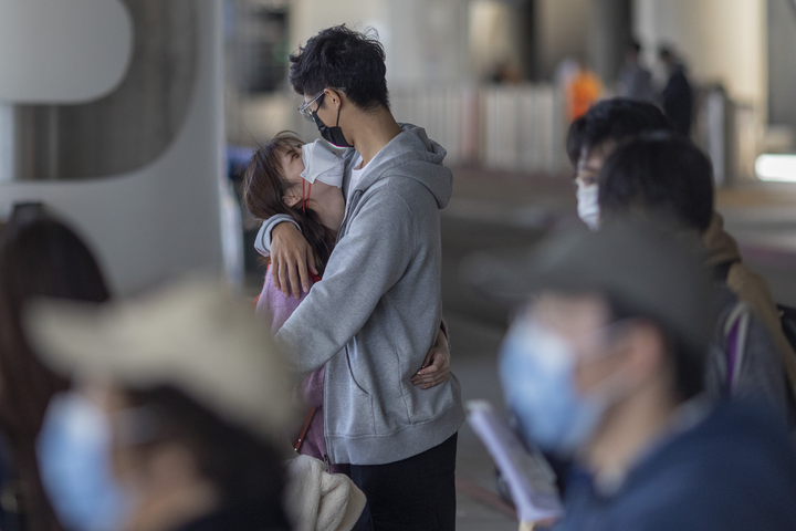 Lễ tình nhân: 'Yêu' nhau thế nào giữa đại dịch Covid-19? - 6