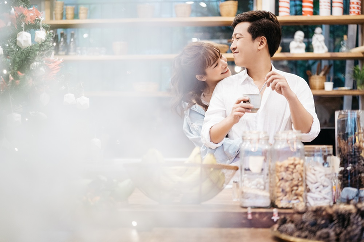 Trường Giang thức cả đêm để 'đòi' Nhã Phương tặng quà Valentine - 8