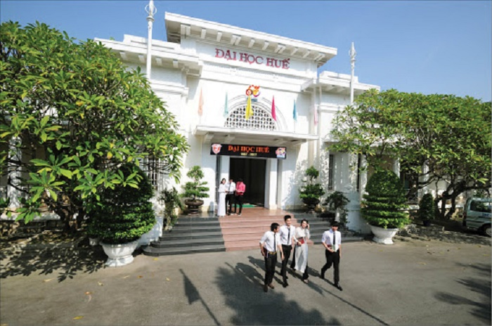 Đại học Huế cho sinh viên nghỉ hết ngày 23/2 - 1