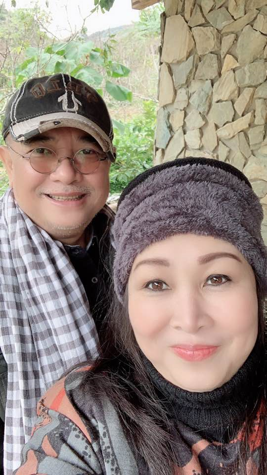 Những hình ảnh đời thường đong đầy hạnh phúc của vợ chồng NSND Hồng Vân - 5