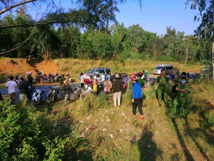 Đâm chết bạn trai trong đêm Valentine - 1