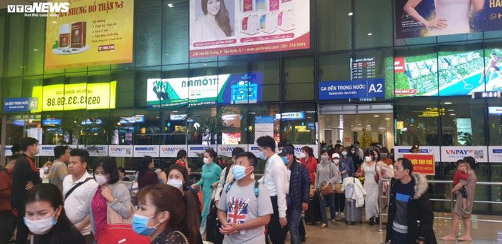 Vietnam Airlines dự kiến đưa 480 du khách Trung Quốc tại Khánh Hòa về nước - 1