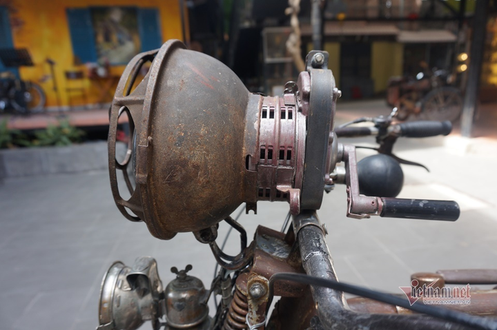 Dân chơi Sài Gòn phục chế Harley-Davidson 1927 độc nhất Việt Nam - 8