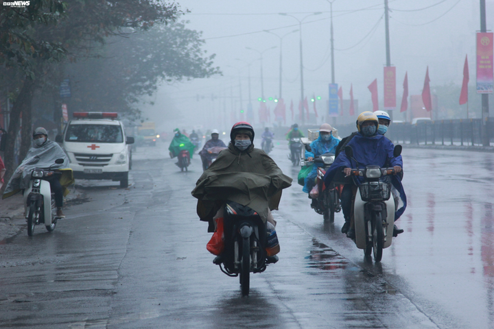 Bắc Bộ mưa và rét đậm, có thể xảy ra lốc và mưa đá - 1