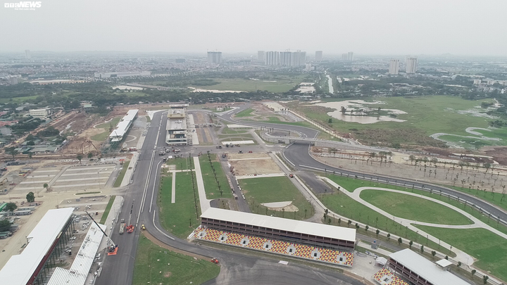 Toàn cảnh đường đua F1 trước ngày khởi tranh nhìn từ trên cao - 9