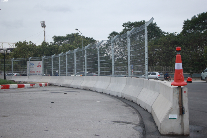 Toàn cảnh đường đua F1 trước ngày khởi tranh nhìn từ trên cao - 3