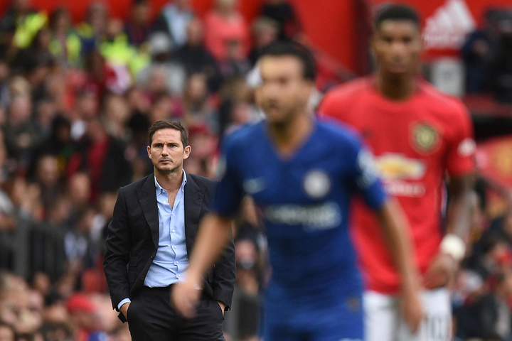 Chelsea vs Man Utd: Đại chiến tranh vé Champions League - 4