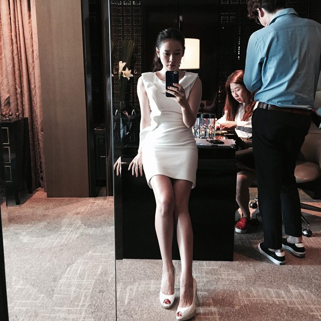 Những lần hiếm hoi Son Ye Jin 'Hạ cánh nơi ảnh' khoe ảnh gợi cảm - 8