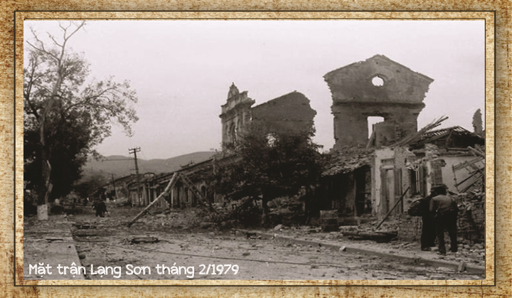 ‘Lớp học sau khi địch rút chạy’ - Bức ảnh chiến tranh vệ quốc tháng 2/1979 lay động lòng người - 4