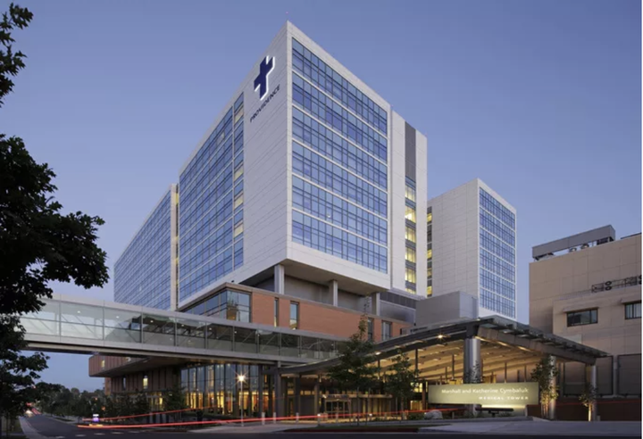 Bệnh nhân đầu tiên trên thế giới thử nghiệm thuốc trị Covid-19 đã hồi phục - 1