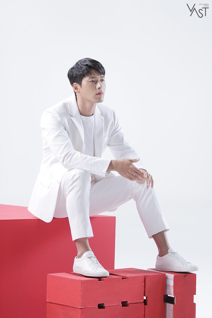 'Đốn tim' fan như vẻ đẹp của Huyn Bin trong 'Hạ cánh nơi anh' - 12