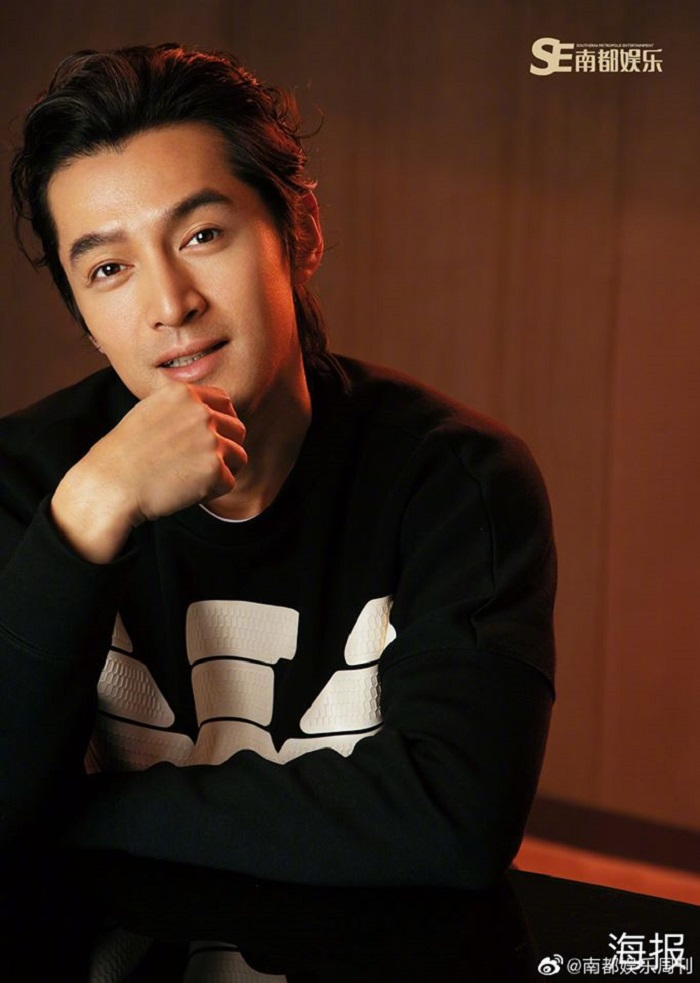 'Quách Tĩnh' Hồ Ca cổ vũ fan đang làm y tá tại tâm dịch Vũ Hán - 2