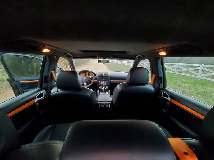 Porsche Cayenne S Transsyberia 2010 phiên bản giới hạn có gì 'độc'? - 6