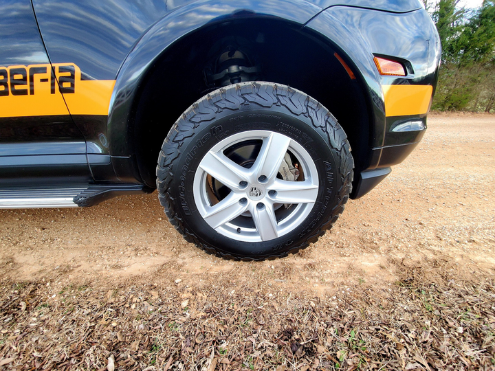 Porsche Cayenne S Transsyberia 2010 phiên bản giới hạn có gì 'độc'? - 3