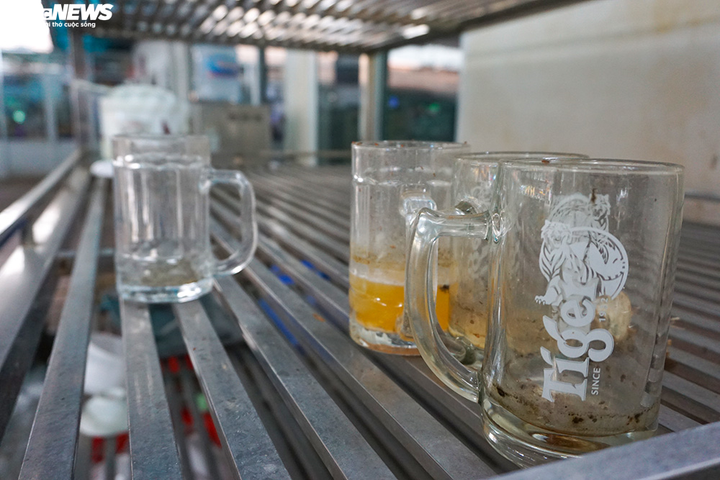 Hậu Nghị định 100 và Covid-19: Nhiều quán bia lớn ở Hà Nội tạm đóng cửa - 8