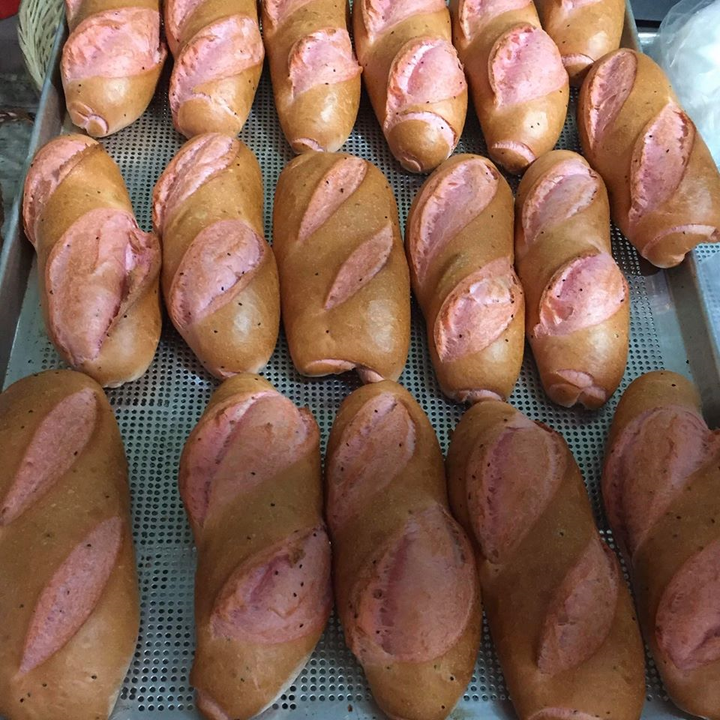 Chị em đua nhau khoe bánh mì thanh long tự làm - 7