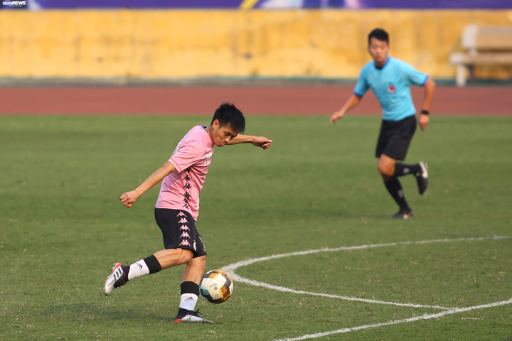 Văn Quyết: Không dự AFC Cup vừa thiệt thòi, vừa thuận lợi - 2