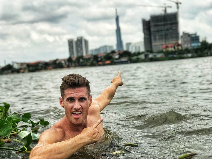 Chàng MC VTV cao gần 2m, cơ bụng 6 múi đẹp trai như tài tử - 6