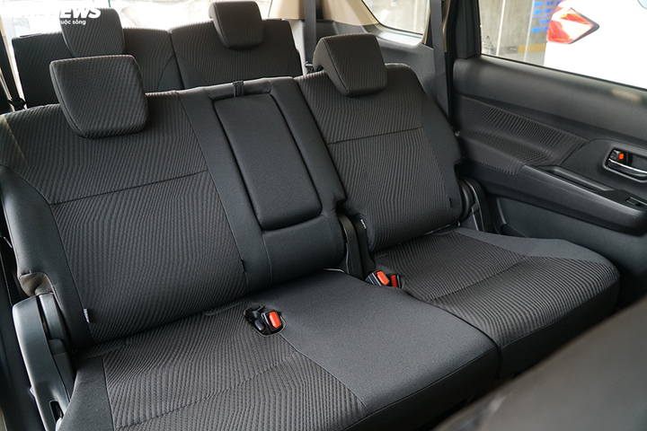 Cận cảnh Suzuki lắp ráp tại Indonesia vừa cập bến Việt Nam - 12