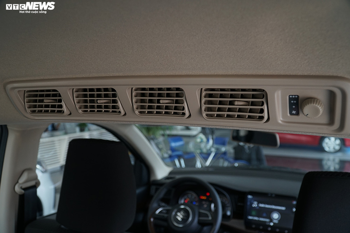 Cận cảnh Suzuki lắp ráp tại Indonesia vừa cập bến Việt Nam - 16