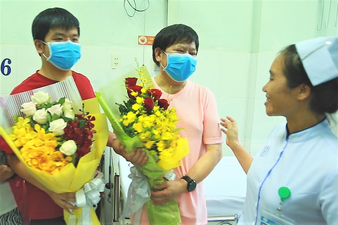 Hai bệnh nhân người Trung Quốc gửi thư cám ơn bác sĩ BV Chợ Rẫy - 1