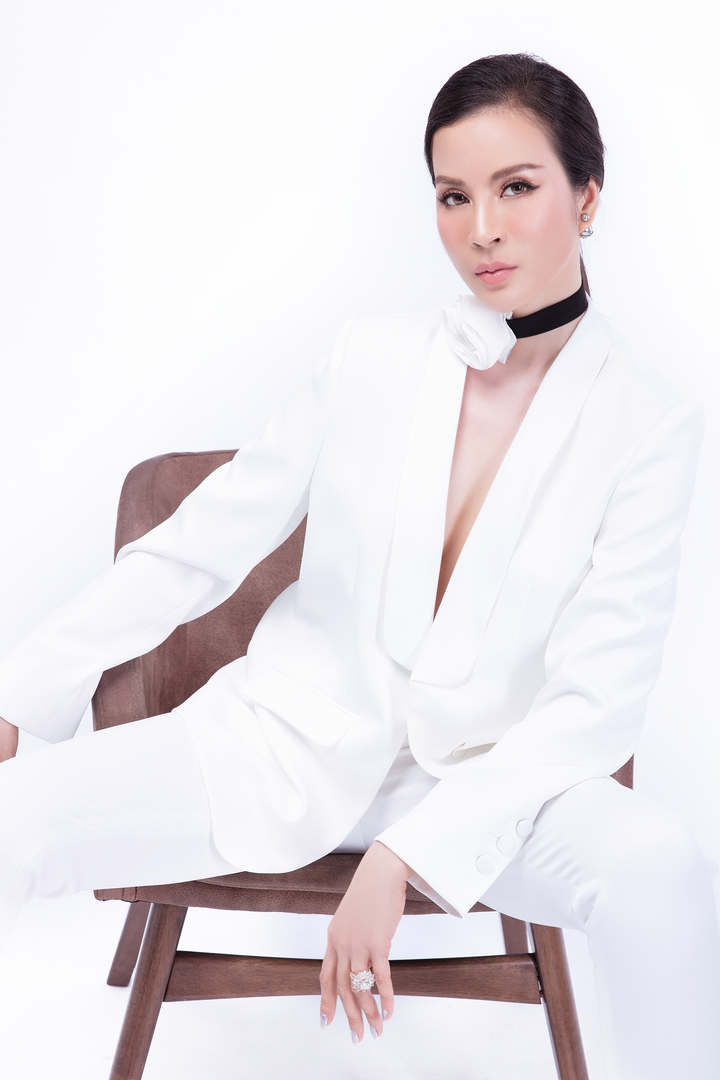 MC Thanh Mai: 'Lớn tuổi mà có cốt cách, chỉn chu là điều tôi hướng tới' - 2