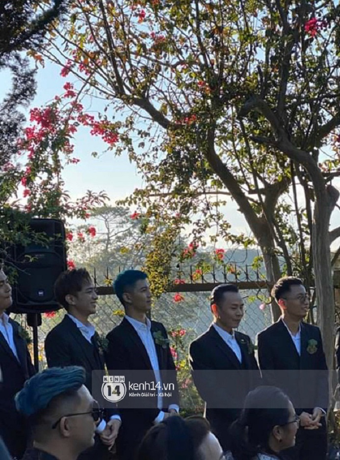 Hoàng Touliver không kiềm được nước mắt trong lễ cưới Tóc Tiên - 3