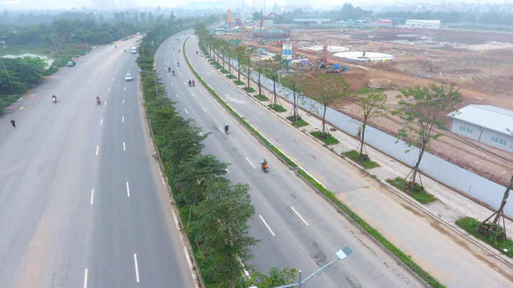 Toàn cảnh tuyến đường gần 1.500 tỷ đồng rộng 10 làn vừa thông xe ở Hà Nội - 1