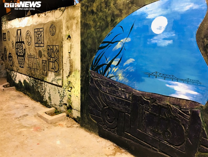 Ngắm những tác phẩm độc đáo làm từ thùng phuy, vỏ chai... ở bãi rác ven sông Hồng - 6