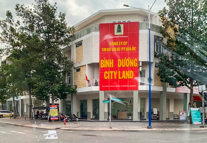 Phó Giám đốc Bình Dương City Land bị tạm hoãn xuất cảnh - 1