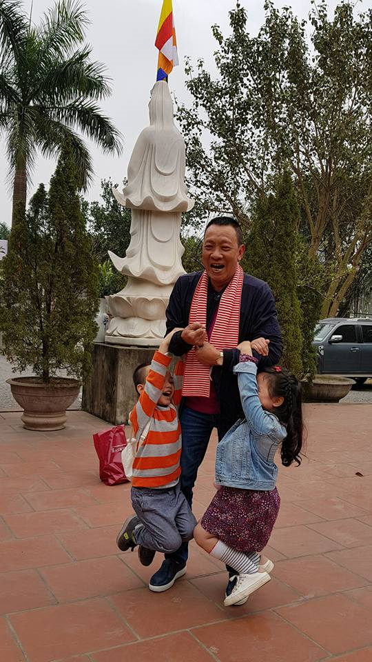 Những hình ảnh đời thường giản dị của MC Lại Văn Sâm - 7