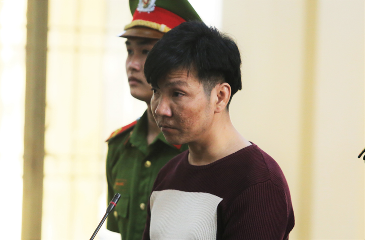 Cứu anh họ bị vây đánh, nam thanh niên đâm chết người - 1