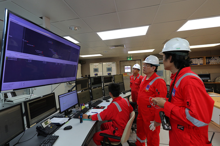 Dự án Biển Đông 01: Con gà đẻ trứng vàng của PVN - 3