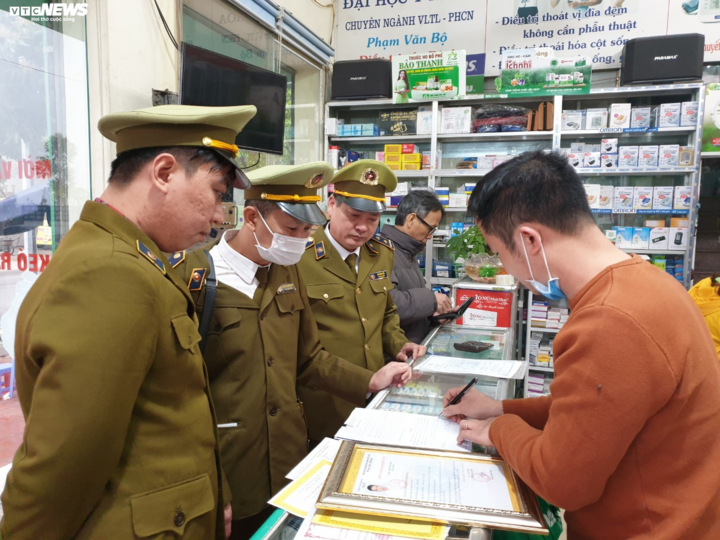 Không niêm yết giá, 31 cơ sở kinh doanh vật tư y tế bị phạt 94 triệu đồng - 1