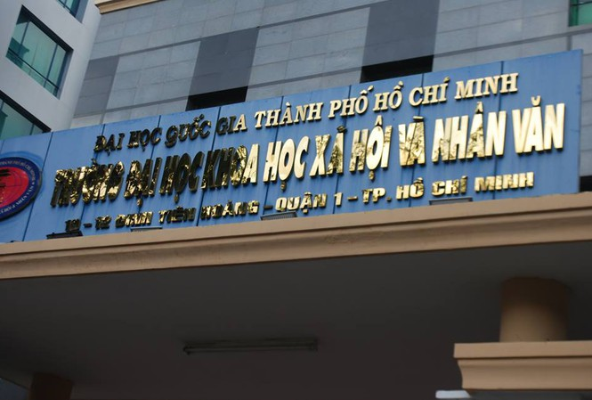 Một trường đại học ở TP.HCM tạm dừng các lớp có sinh viên Hàn Quốc - 1