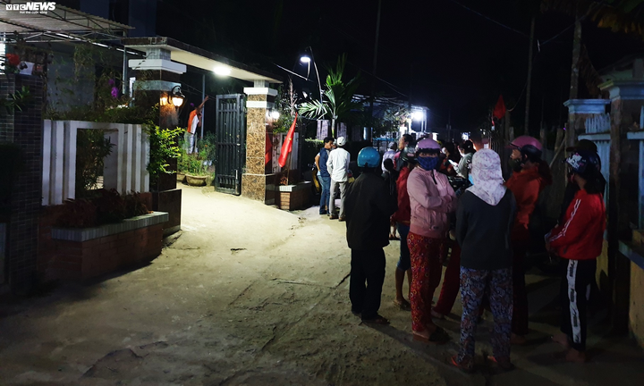 Hiện trường tìm kiếm 6 người chết và mất tích trong vụ lật thuyền ở Quảng Nam - 6